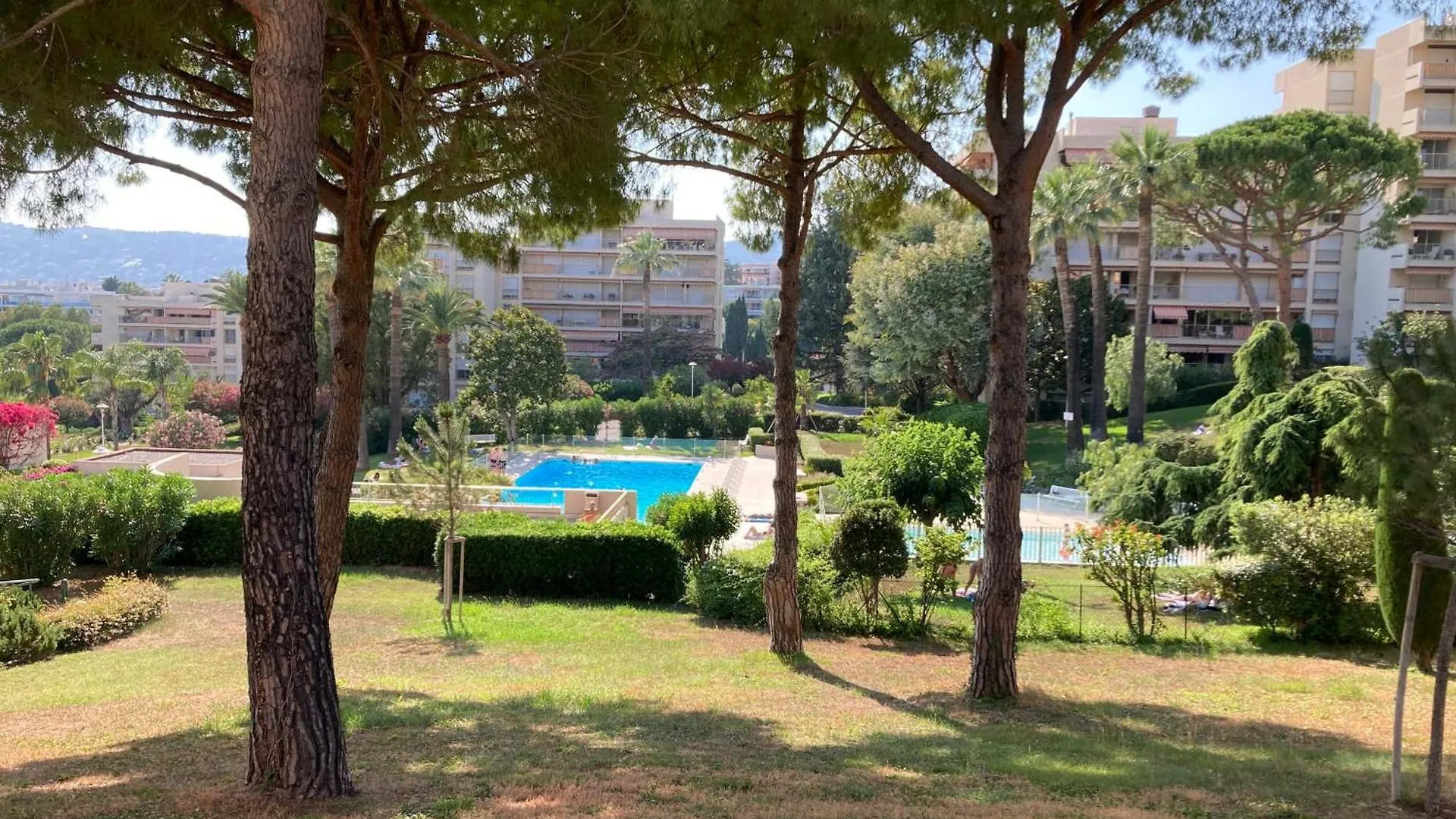 Nice Flat With Hot Pool 胡安莱潘 法国
